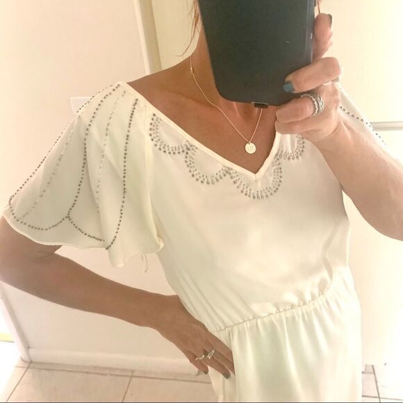 VINTAGE STUNNING BEADED FLUTTER SLEEVE DRESS - Picture 1 of 8